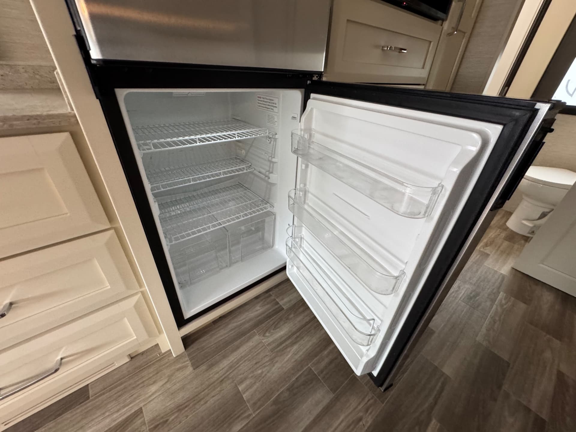 2024 Tiffin Motorhomes 2024 Tiffin Motorhomes Wayfarer - thumbnail 15