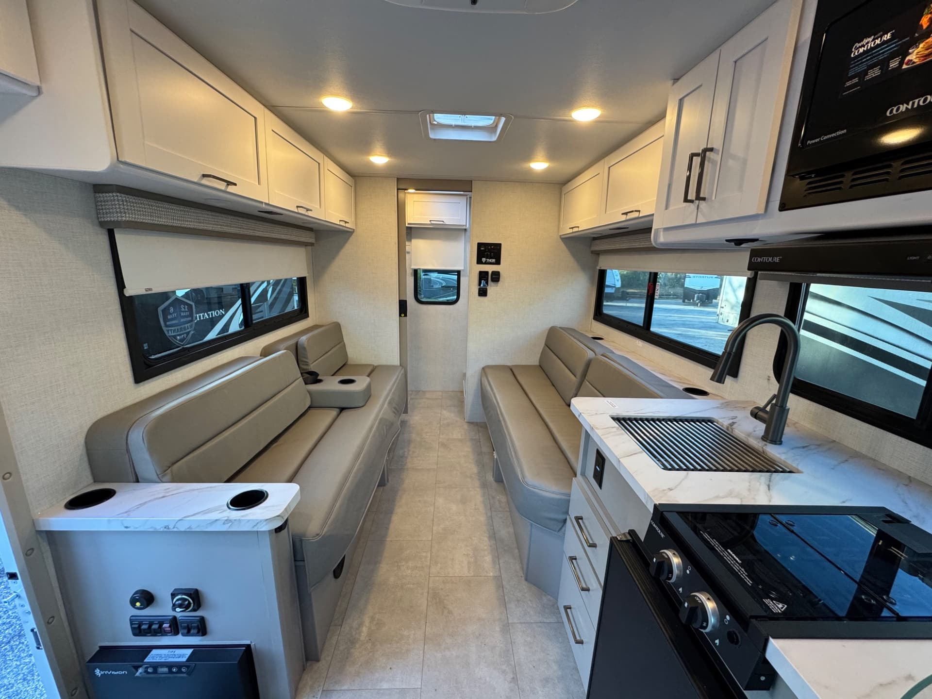 2026 Thor Motor Coach 2026 Thor Motor Coach Quantum - thumbnail 7