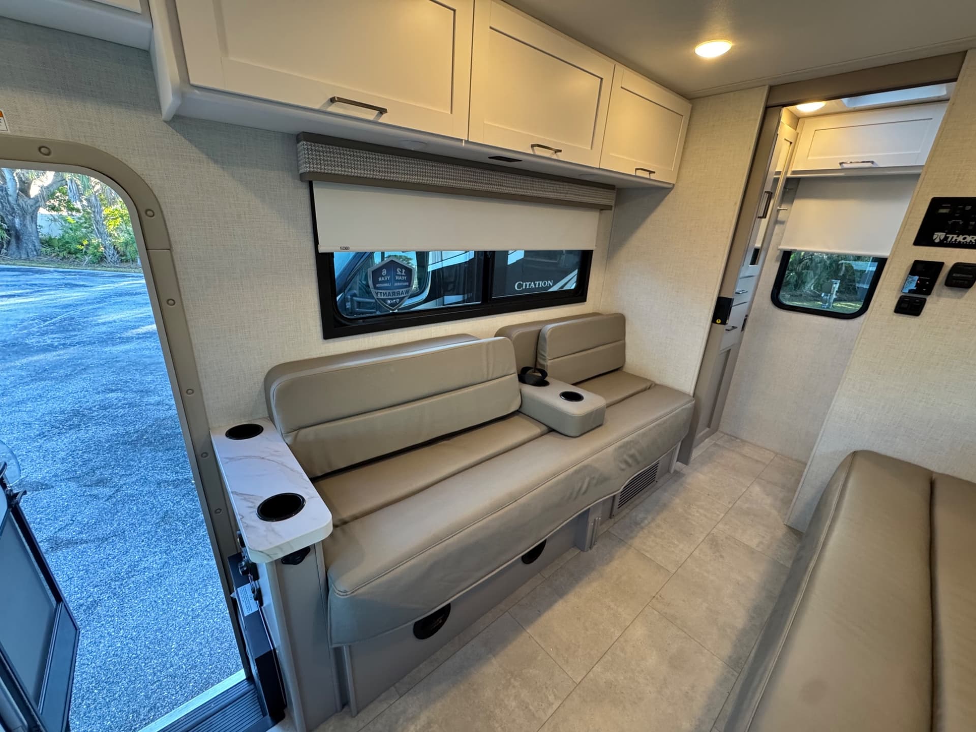 2026 Thor Motor Coach 2026 Thor Motor Coach Quantum - thumbnail 14