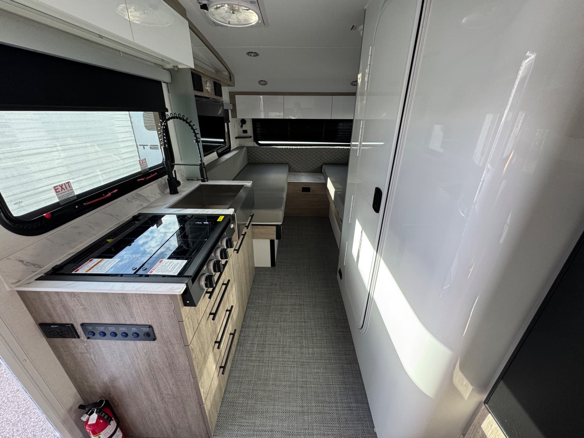 2026 inTech RV 2026 inTech RV Sol - thumbnail 7