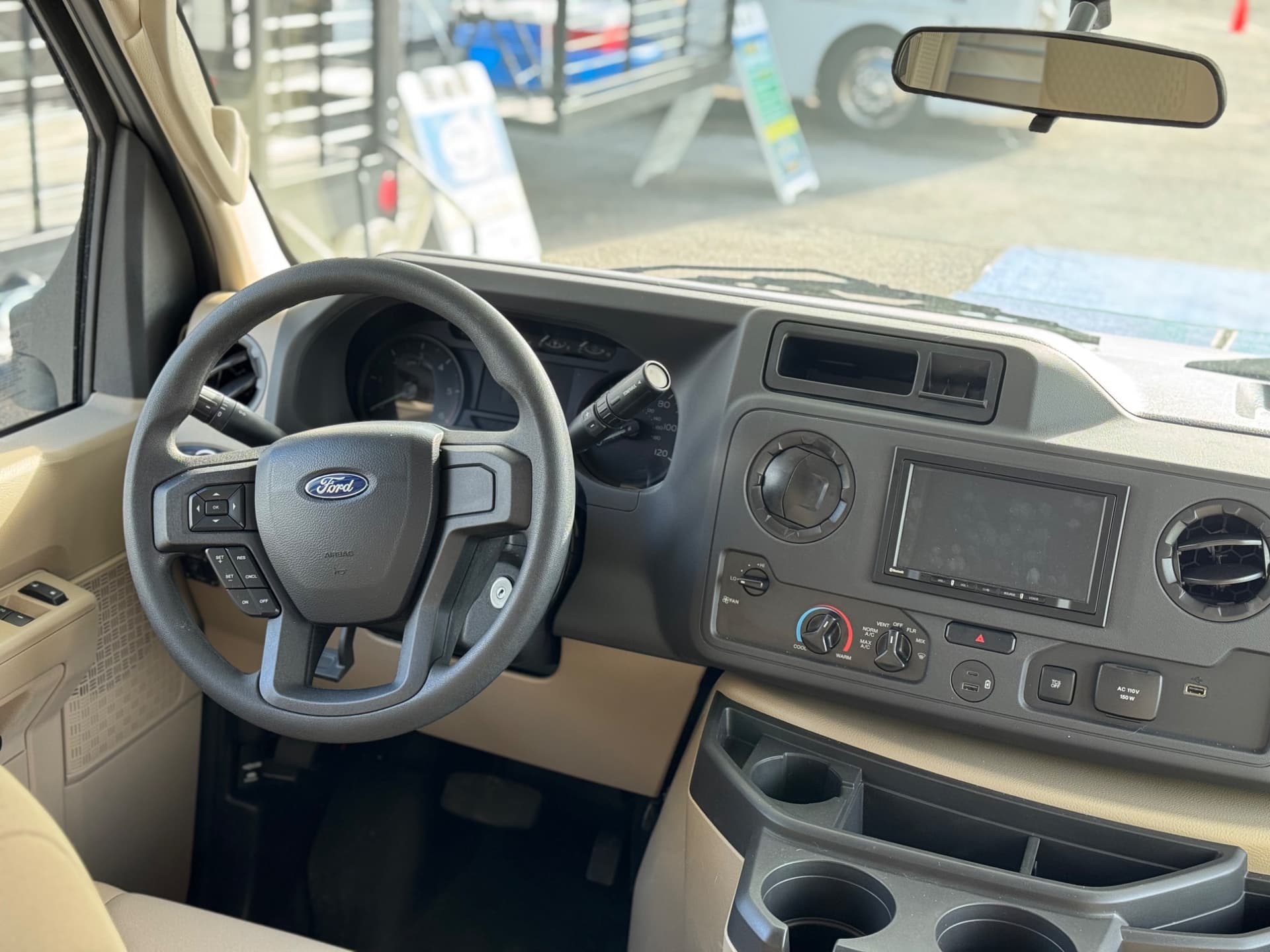 2026 Thor Motor Coach 2026 Thor Motor Coach Quantum - thumbnail 5