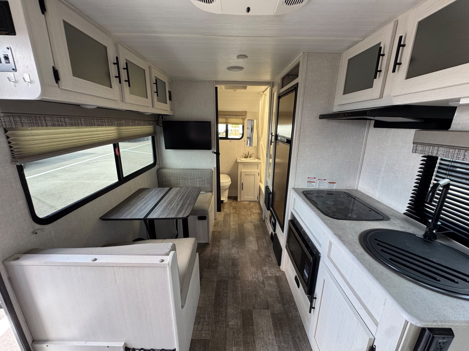 2022 Forest River 2022 Forest River R-Pod - thumbnail 6