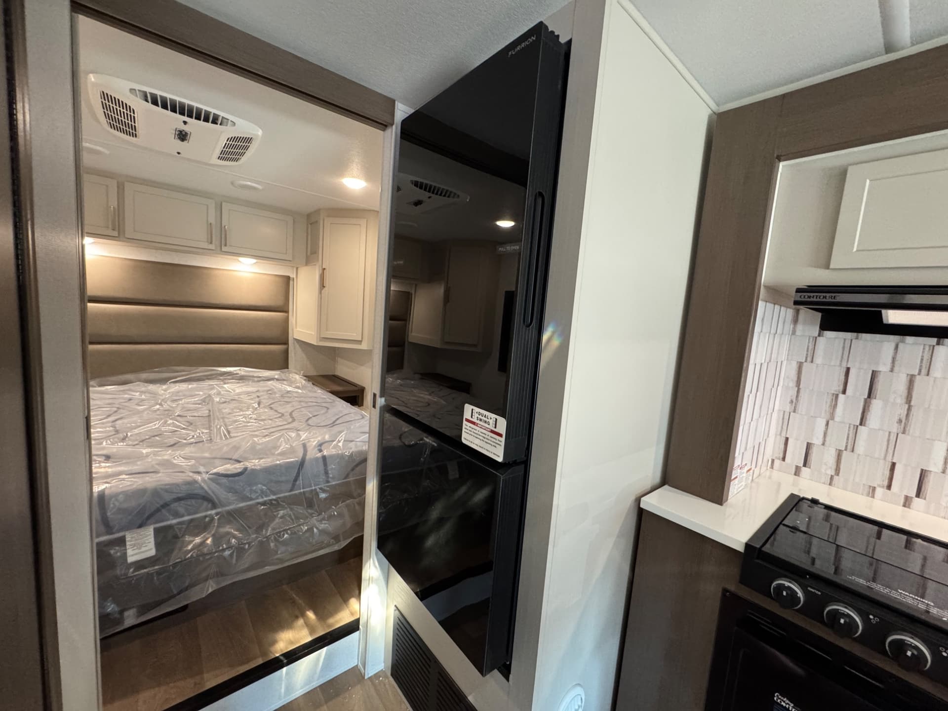 2026 East to West 2026 East to West College Avenue - thumbnail 18