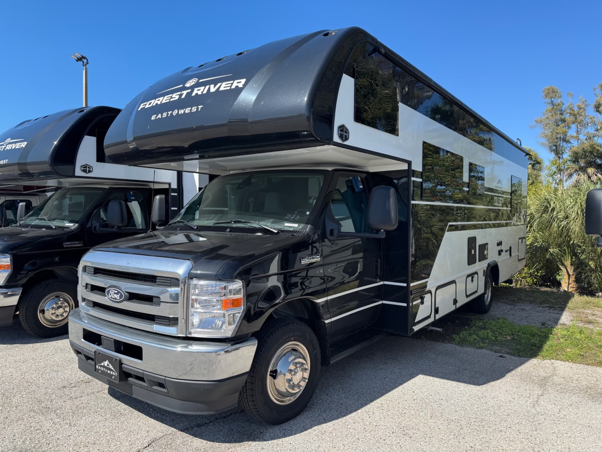 2026 East to West 2026 East to West College Avenue - thumbnail 2