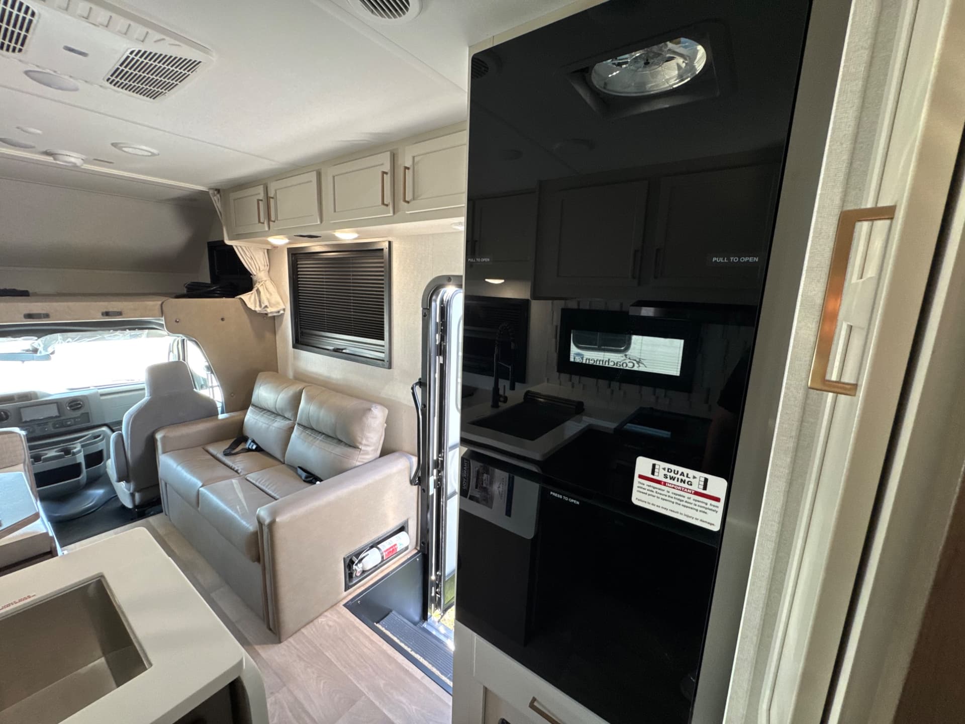 2026 East to West 2026 East to West College Avenue - thumbnail 12