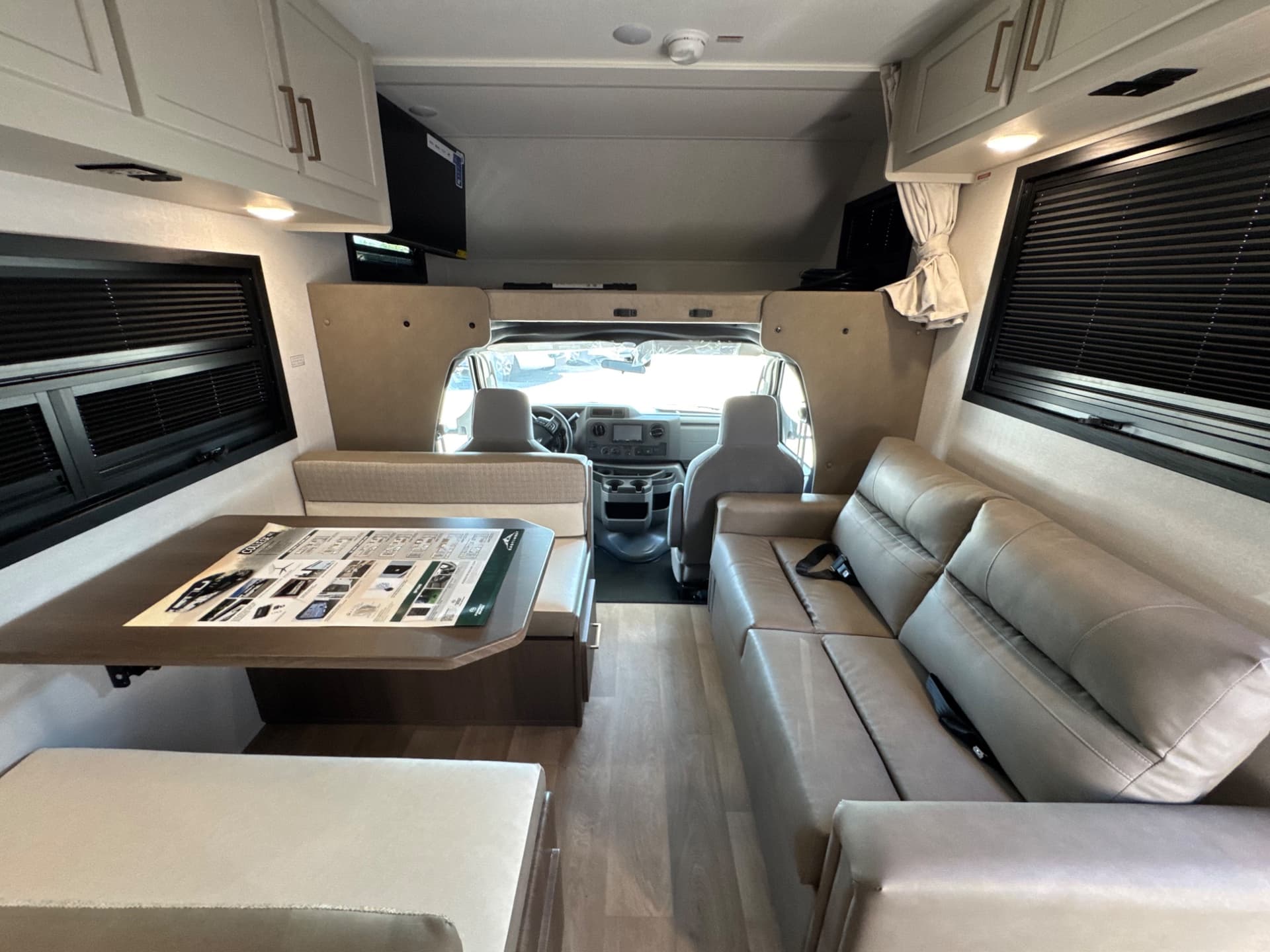 2026 East to West 2026 East to West College Avenue - thumbnail 13