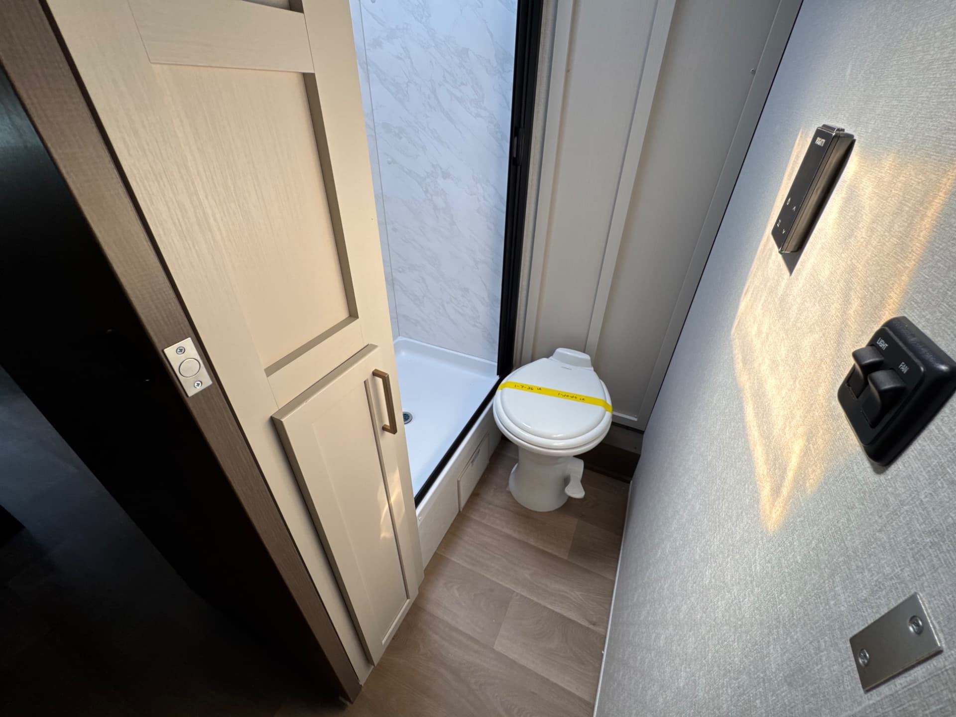 2026 East to West 2026 East to West College Avenue - thumbnail 21