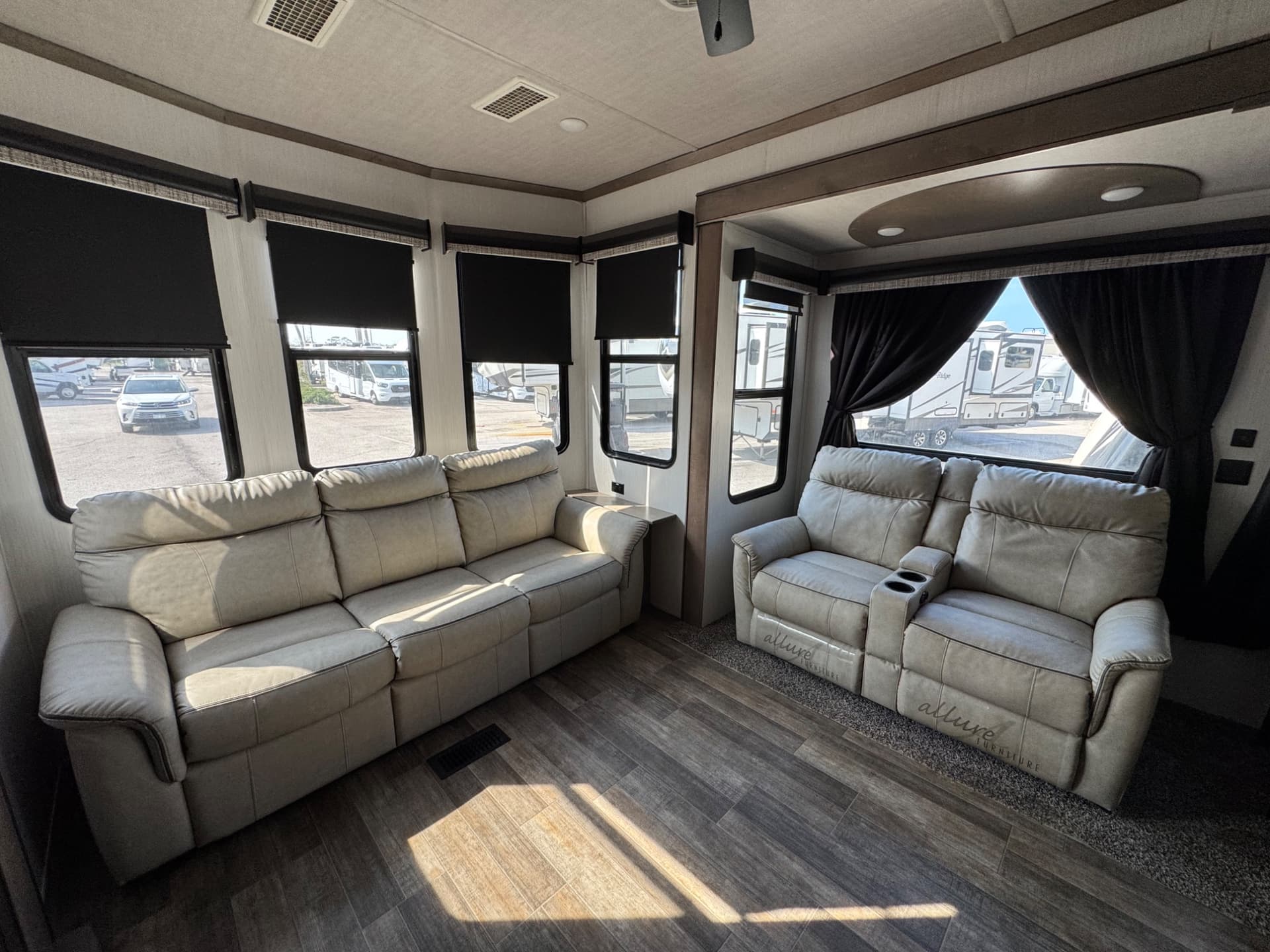 2021 Cedar Creek 2021 Cedar Creek FOREST RIVER - thumbnail 14