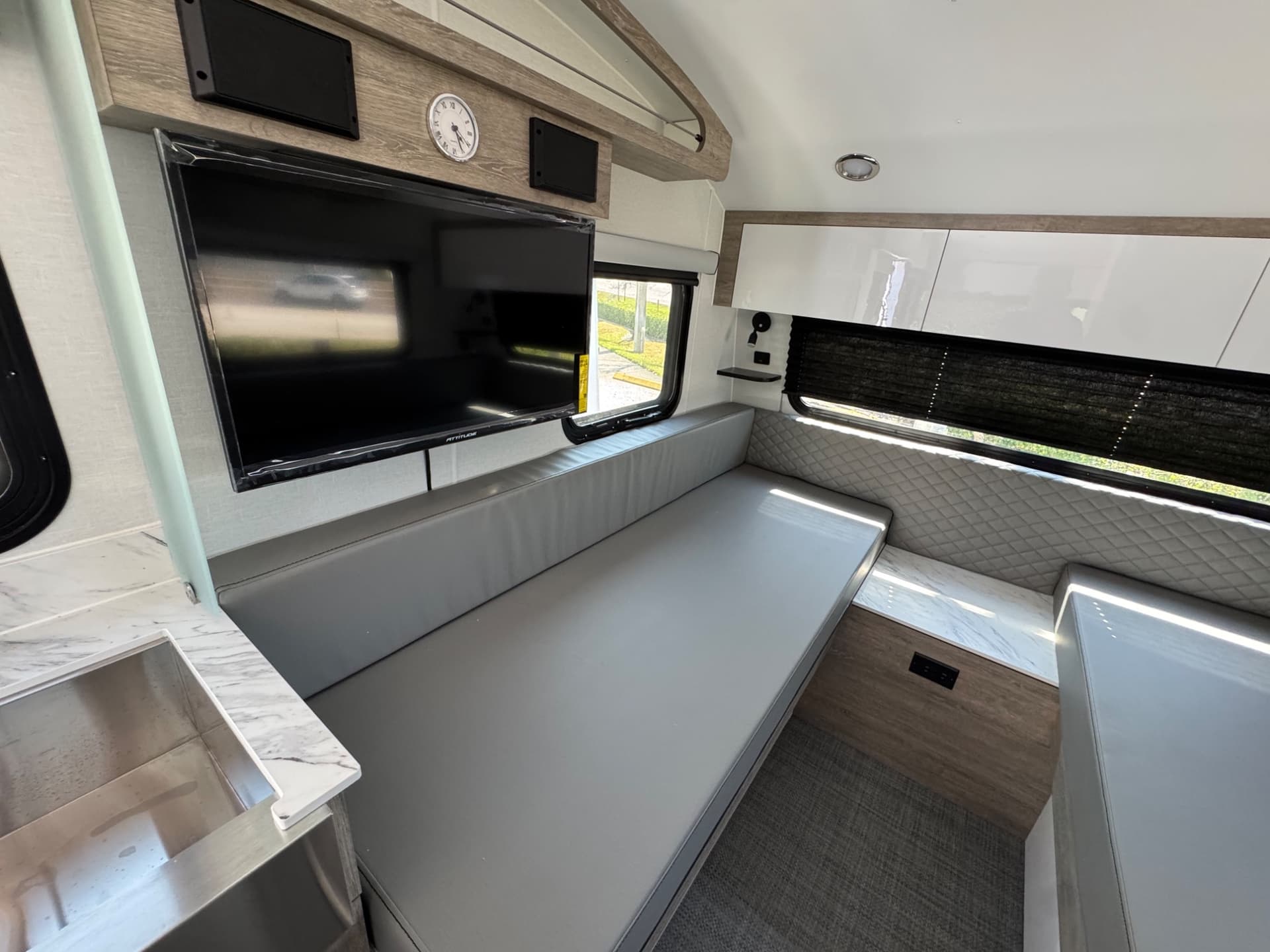 2026 inTech RV 2026 inTech RV Sol - thumbnail 14