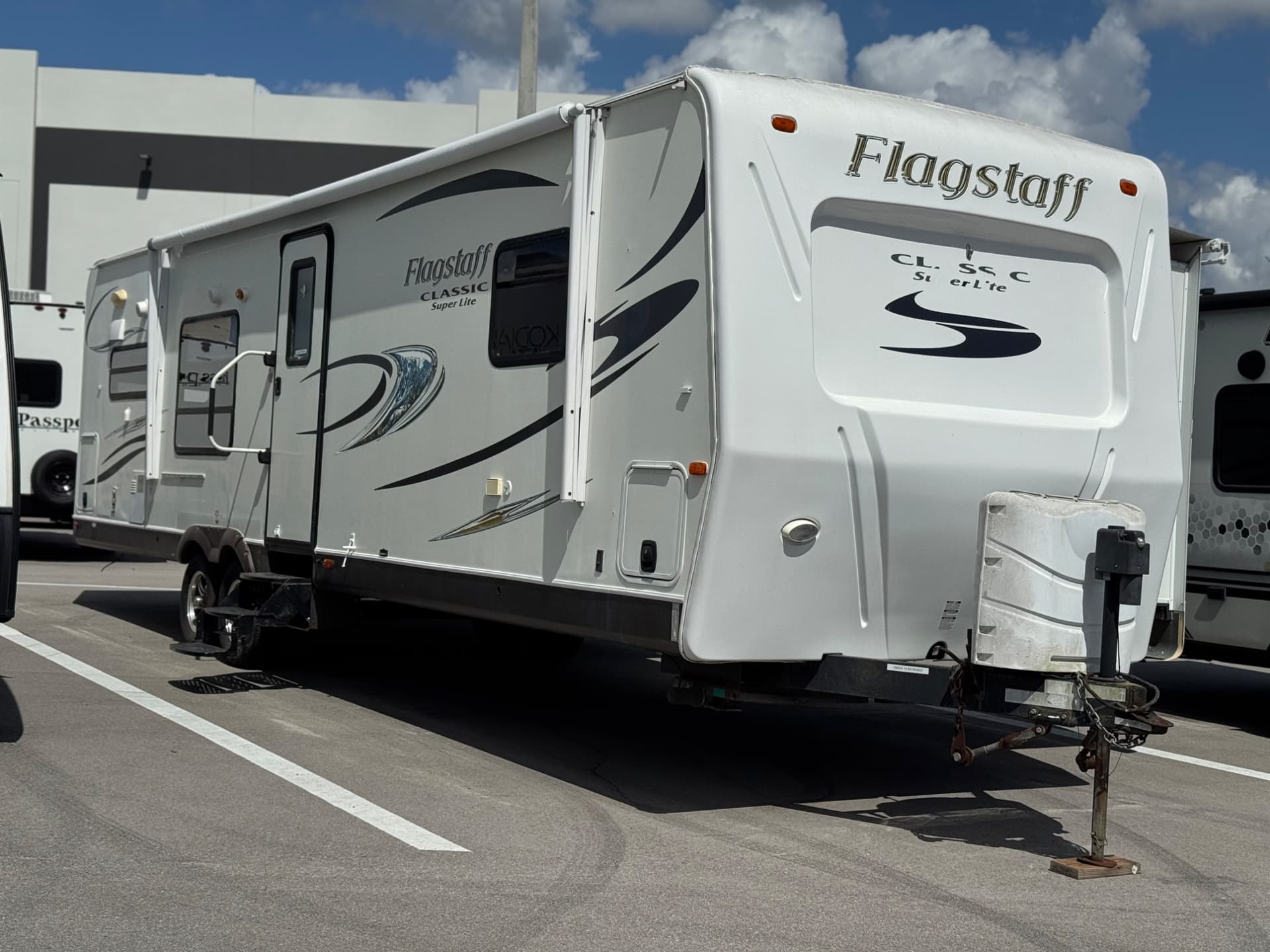 2014 Forest River Flagstaff Classic Super Lite 831RKBSS