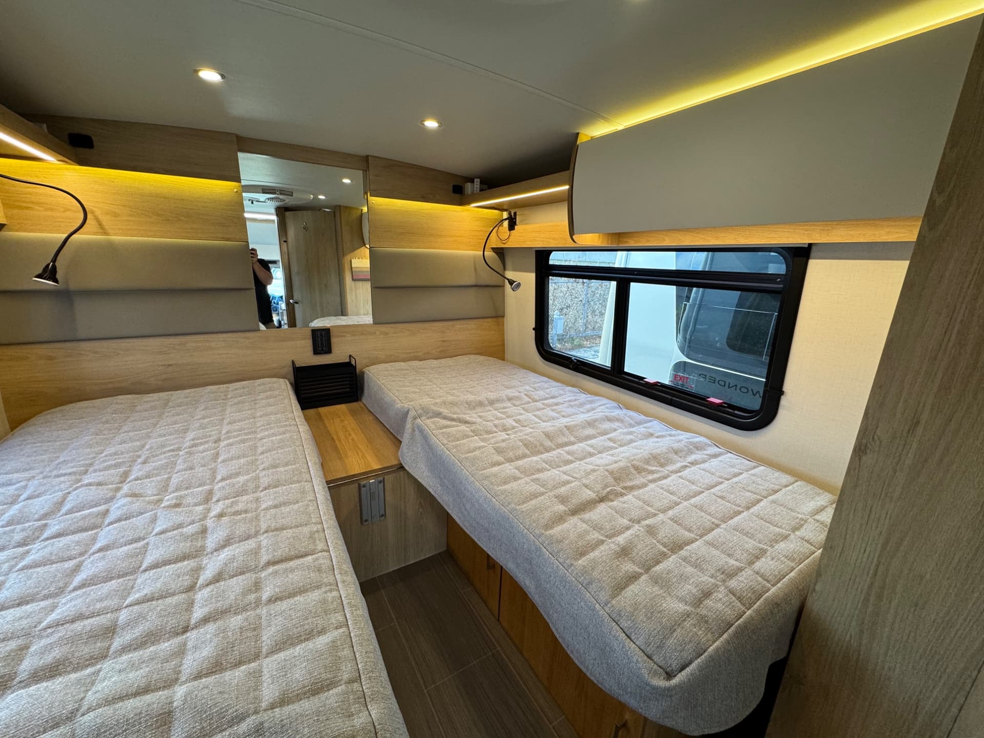 2019 Leisure Travel Vans 2019 Leisure Travel Vans Wonder - thumbnail 15