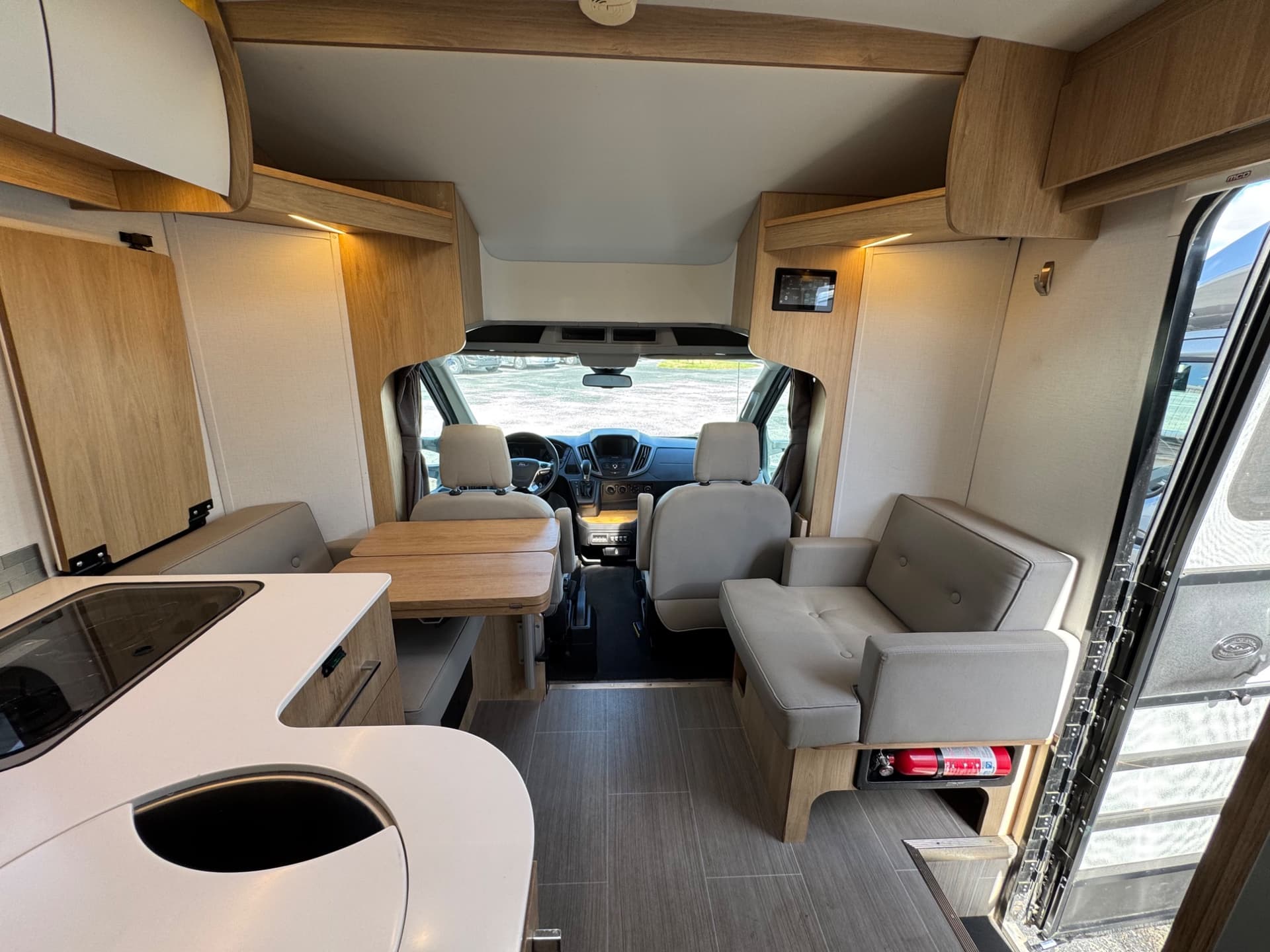2019 Leisure Travel Vans 2019 Leisure Travel Vans Wonder - thumbnail 29