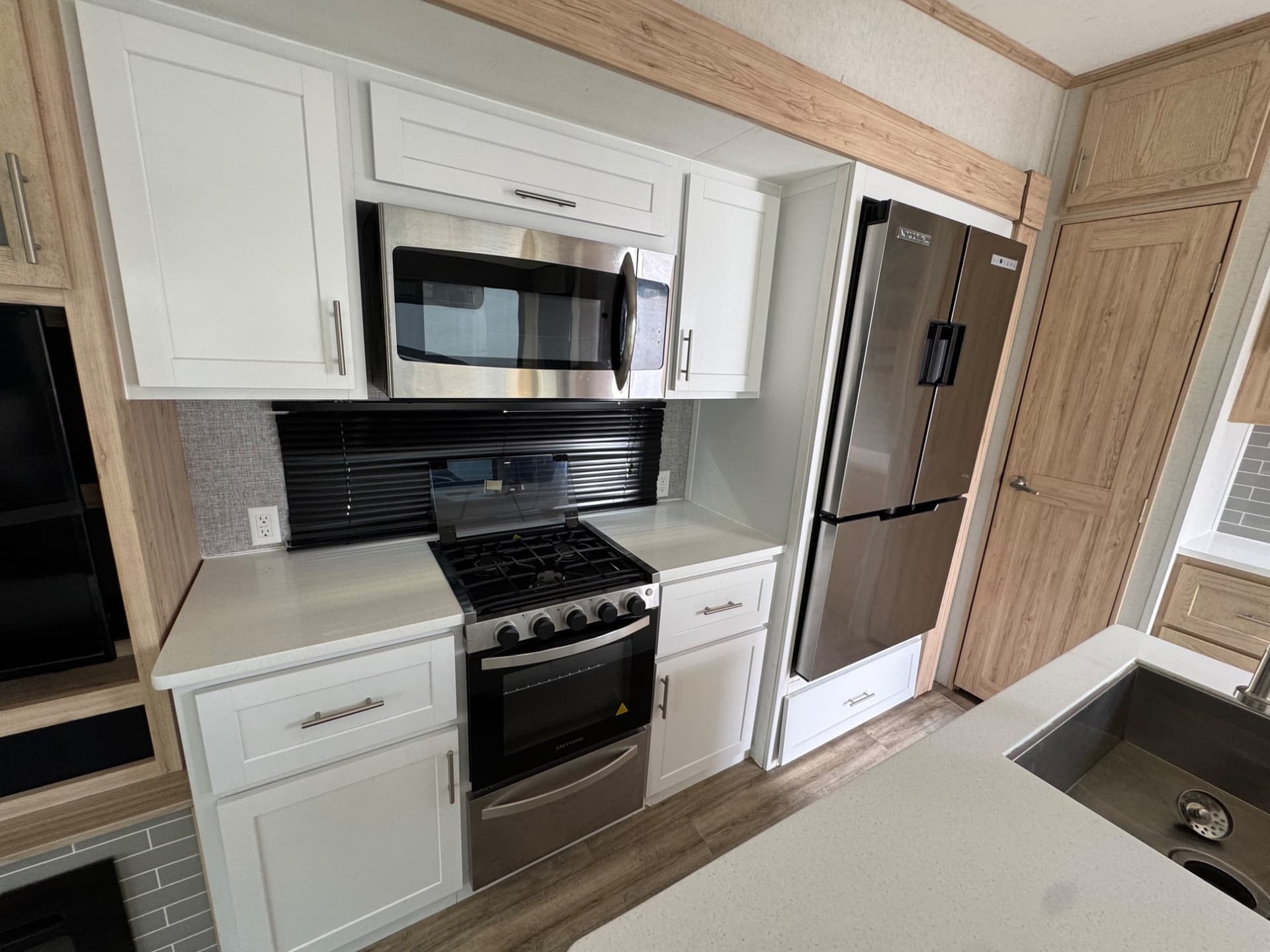 2022 2022 null ALLIANCE - thumbnail 8