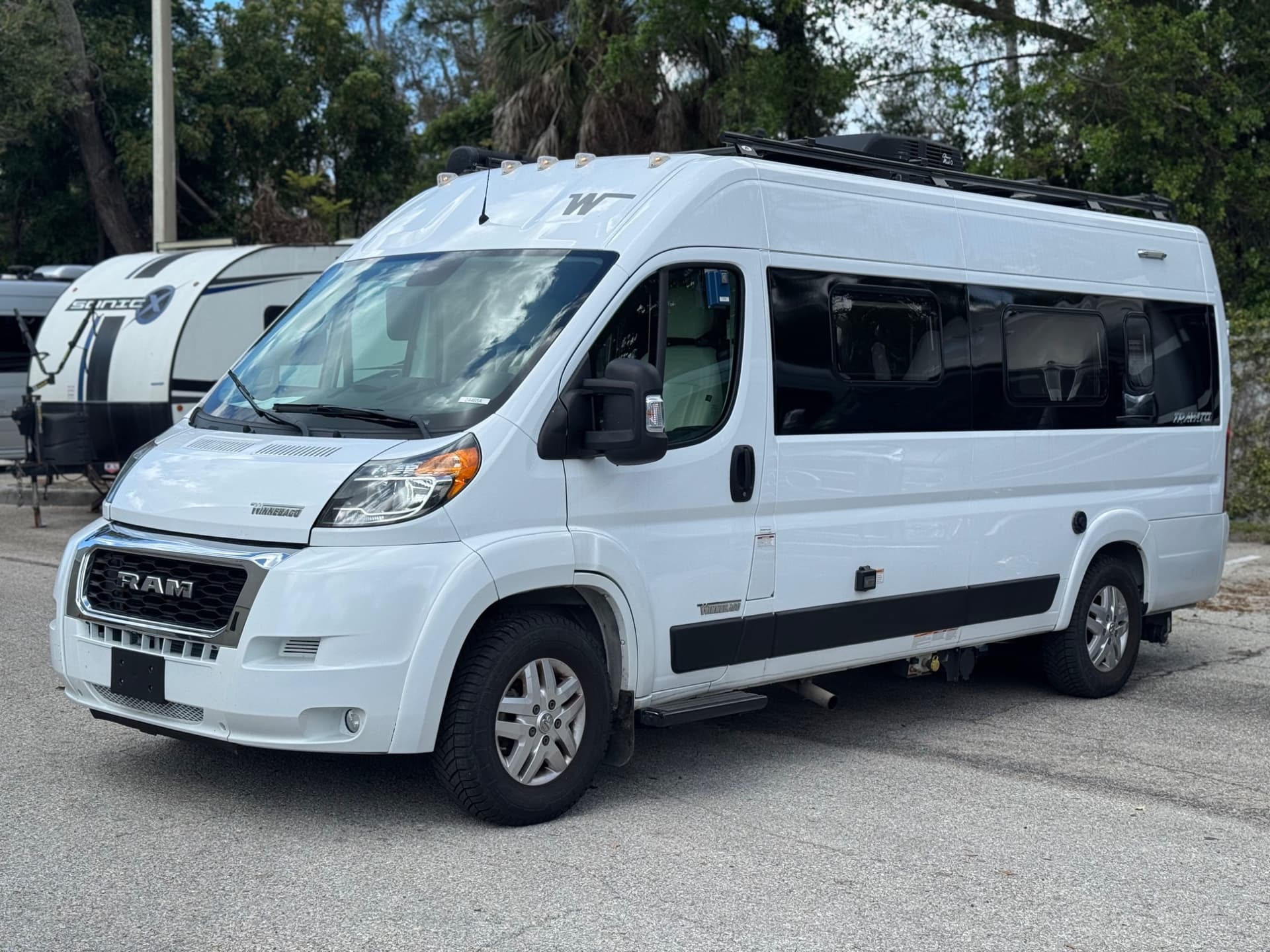 2022 Winnebago 2022 Winnebago Travato - thumbnail 3