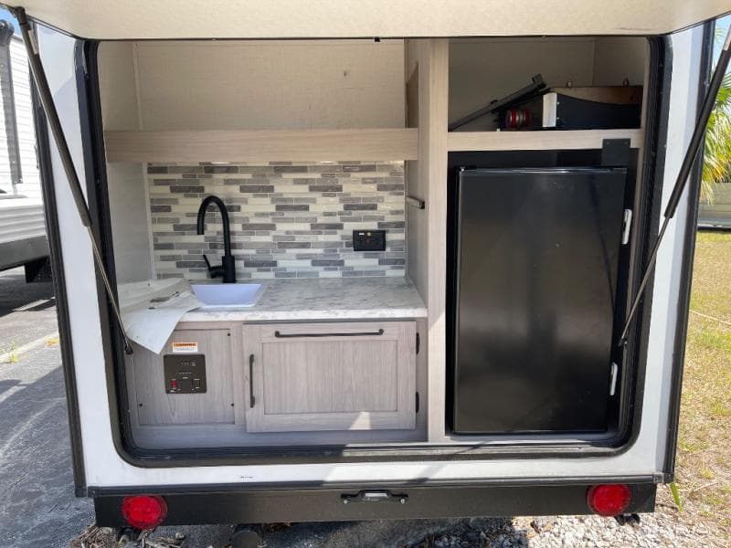 2024 Dutchmen 2024 Dutchmen Coleman - thumbnail 10