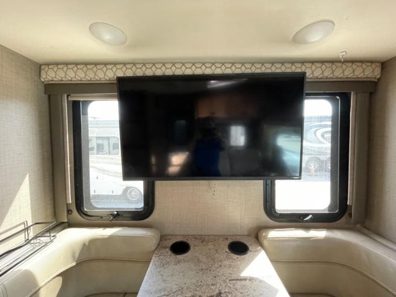 2019 Thor Motor Coach 2019 Thor Motor Coach Synergy - thumbnail 25