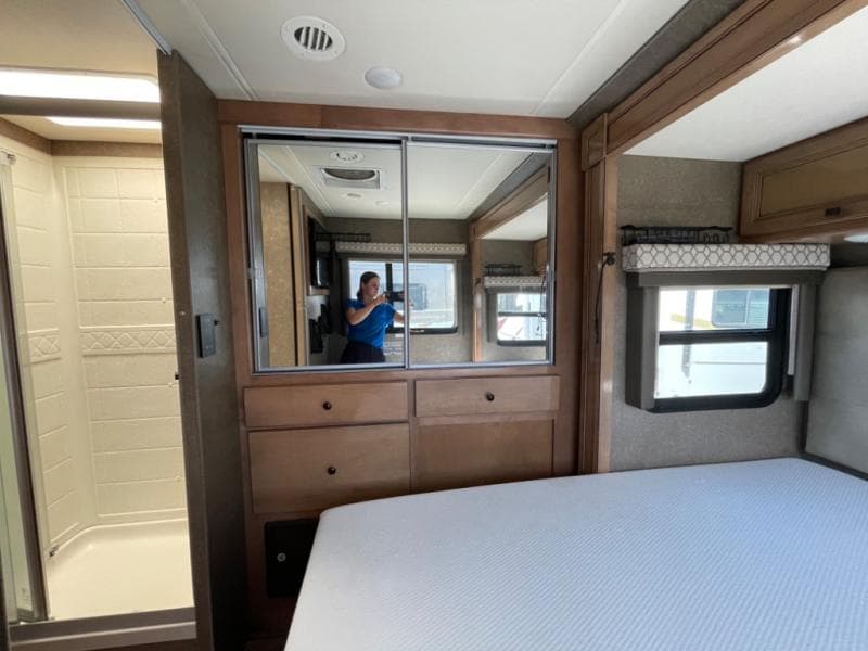 2019 Thor Motor Coach 2019 Thor Motor Coach Synergy - thumbnail 35