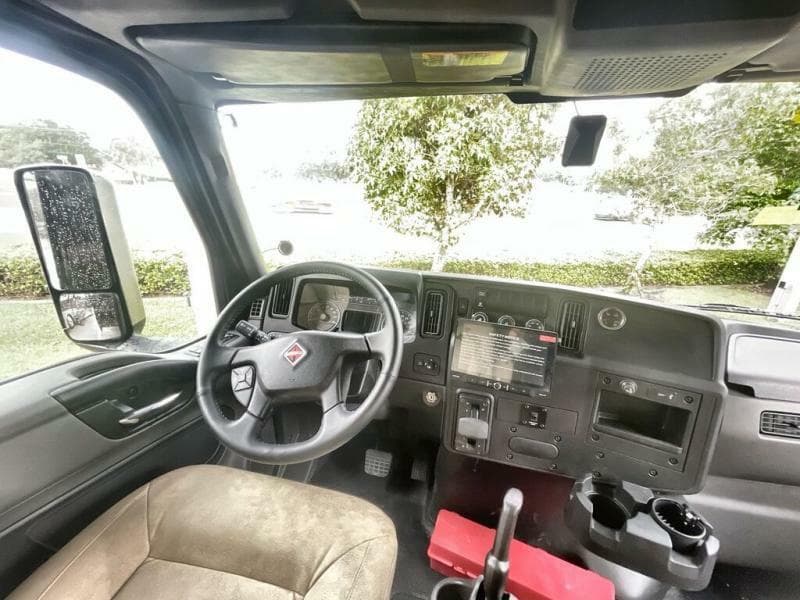 2023 Nexus RV 2023 Nexus RV Triumph - thumbnail 15