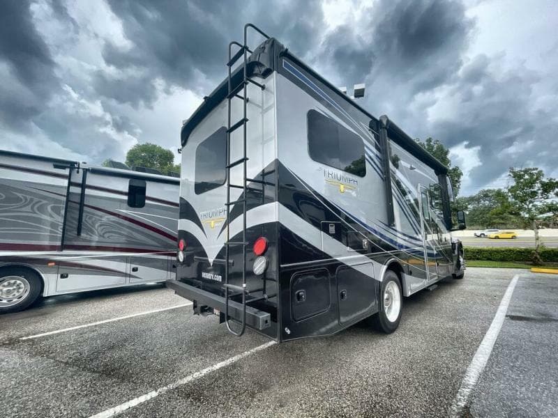 2023 Nexus RV 2023 Nexus RV Triumph - thumbnail 8