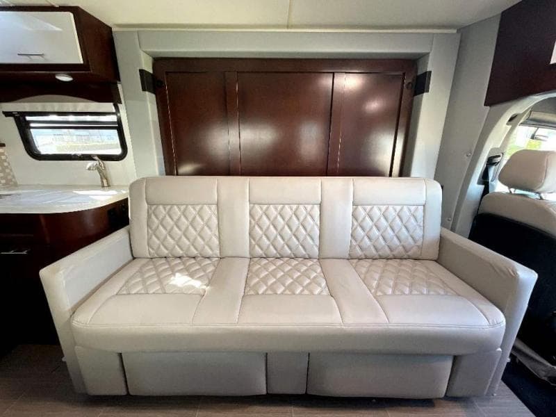 2023 Regency RV 2023 Regency RV Ultra Brougham - thumbnail 19