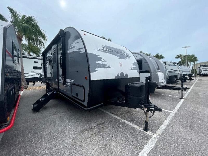 2023 Venture RV Sonic SN220VRBX