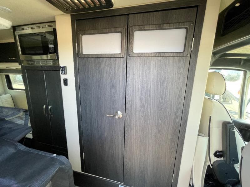 2024 Midwest Automotive Designs 2024 Midwest Automotive Designs Legend - thumbnail 6