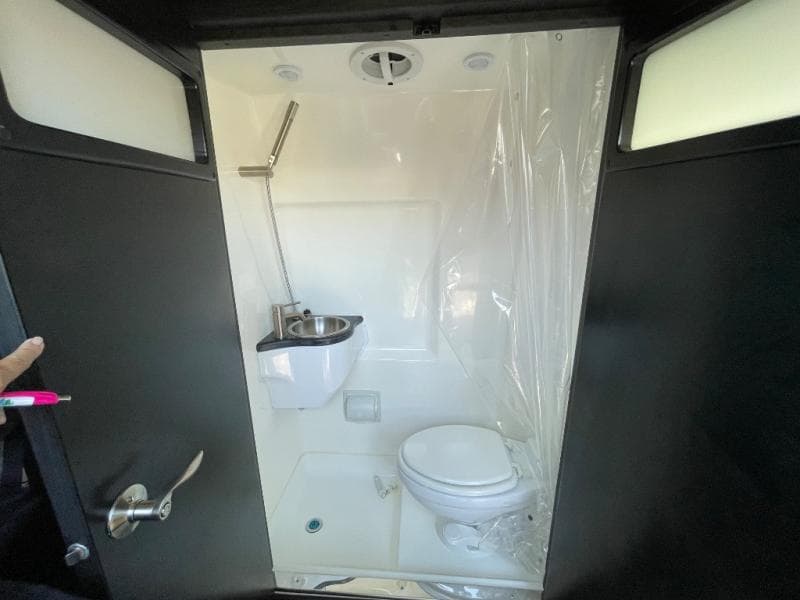 2024 Midwest Automotive Designs 2024 Midwest Automotive Designs Legend - thumbnail 7