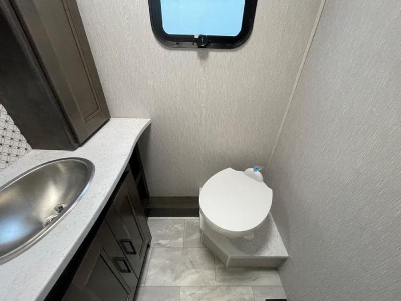 2023 Coachmen 2023 Coachmen Mirada - thumbnail 28