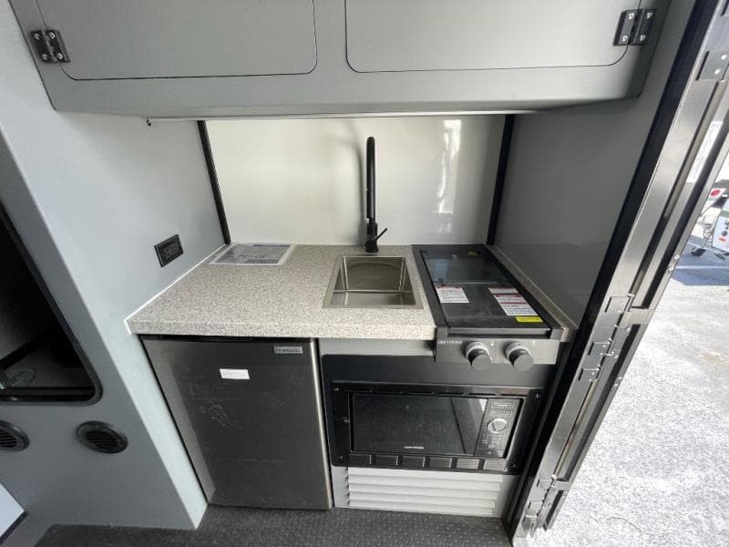 2023 Encore RV 2023 Encore RV ROG - thumbnail 12