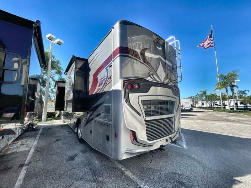 2023 Fleetwood RV 2023 Fleetwood RV Frontier GTX - thumbnail 5