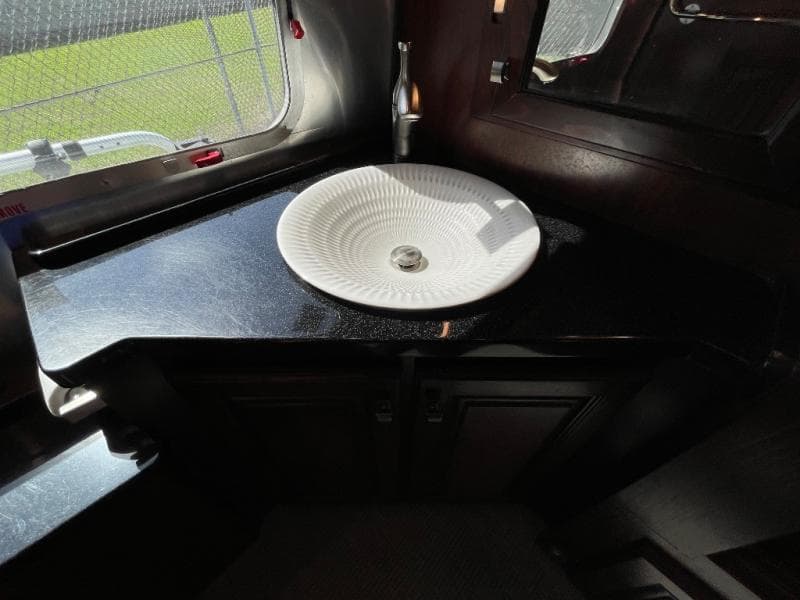 2019 Airstream 2019 Airstream Classic - thumbnail 32