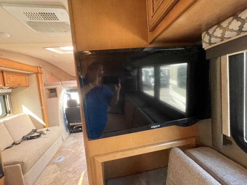 2018 Thor Motor Coach 2018 Thor Motor Coach Citation - thumbnail 12