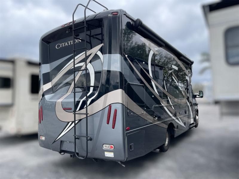 2018 Thor Motor Coach 2018 Thor Motor Coach Citation - thumbnail 4