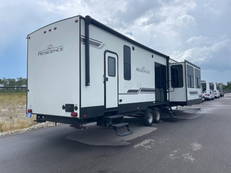 2023 Keystone RV 2023 Keystone RV Residence - thumbnail 7