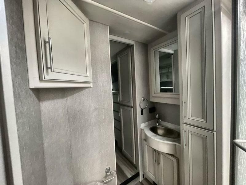 2023 Fleetwood RV 2023 Fleetwood RV PACE ARROW - thumbnail 26