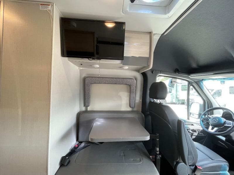 2024 Thor Motor Coach 2024 Thor Motor Coach Tranquility - thumbnail 10