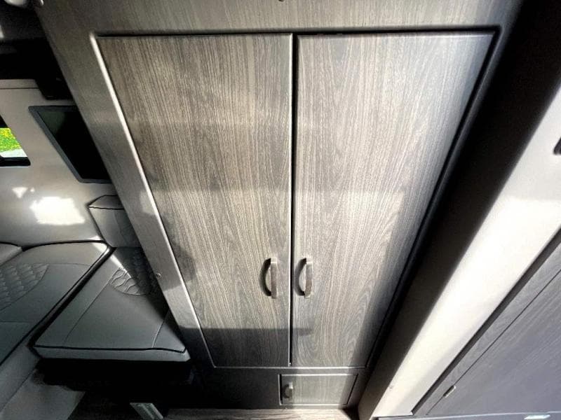 2025 Midwest Automotive Designs 2025 Midwest Automotive Designs Legend - thumbnail 16