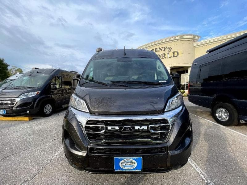 2025 Midwest Automotive Designs 2025 Midwest Automotive Designs Legend - thumbnail 2