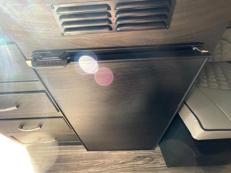 2025 Midwest Automotive Designs 2025 Midwest Automotive Designs Legend - thumbnail 25