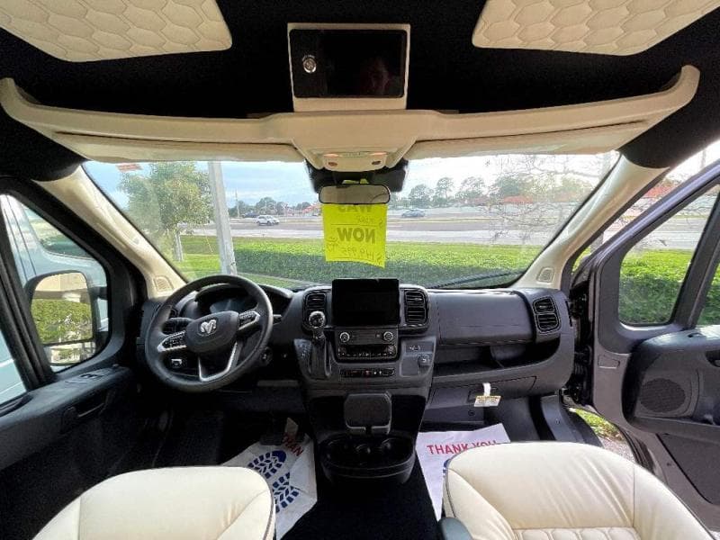 2025 Midwest Automotive Designs 2025 Midwest Automotive Designs Legend - thumbnail 10