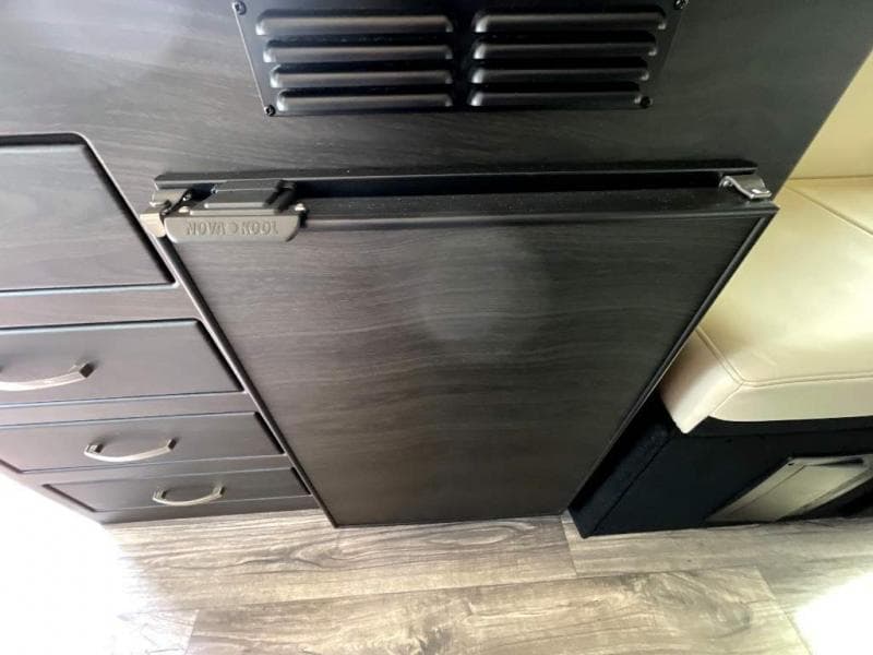 2025 Midwest Automotive Designs 2025 Midwest Automotive Designs Legend - thumbnail 20