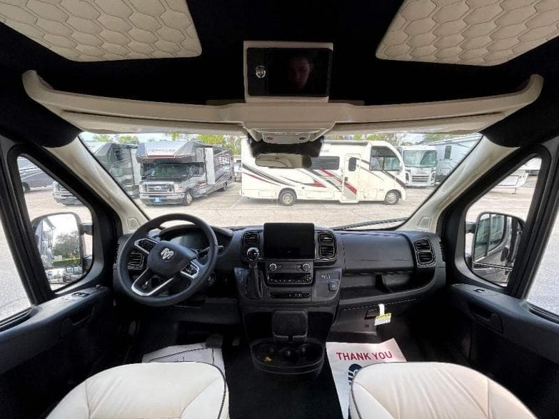 2025 Midwest Automotive Designs 2025 Midwest Automotive Designs Legend - thumbnail 9