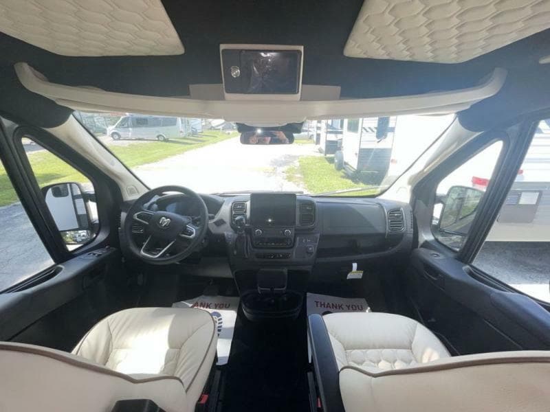 2025 Midwest Automotive Designs 2025 Midwest Automotive Designs Legend - thumbnail 11