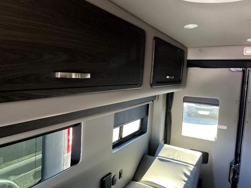 2025 Midwest Automotive Designs 2025 Midwest Automotive Designs Legend - thumbnail 26