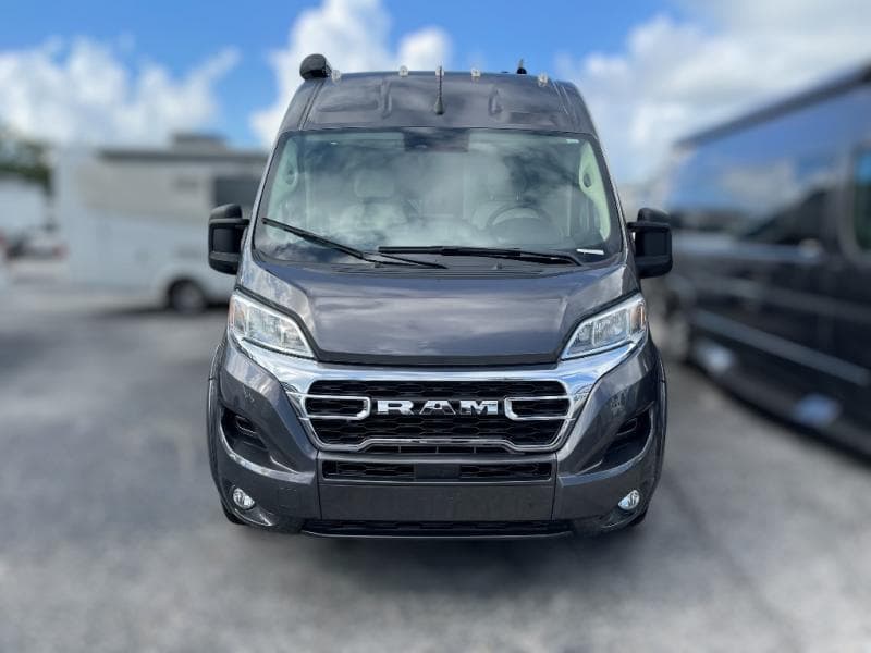 2025 Midwest Automotive Designs 2025 Midwest Automotive Designs Legend - thumbnail 2