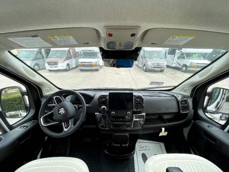 2024 Winnebago 2024 Winnebago Travato - thumbnail 13