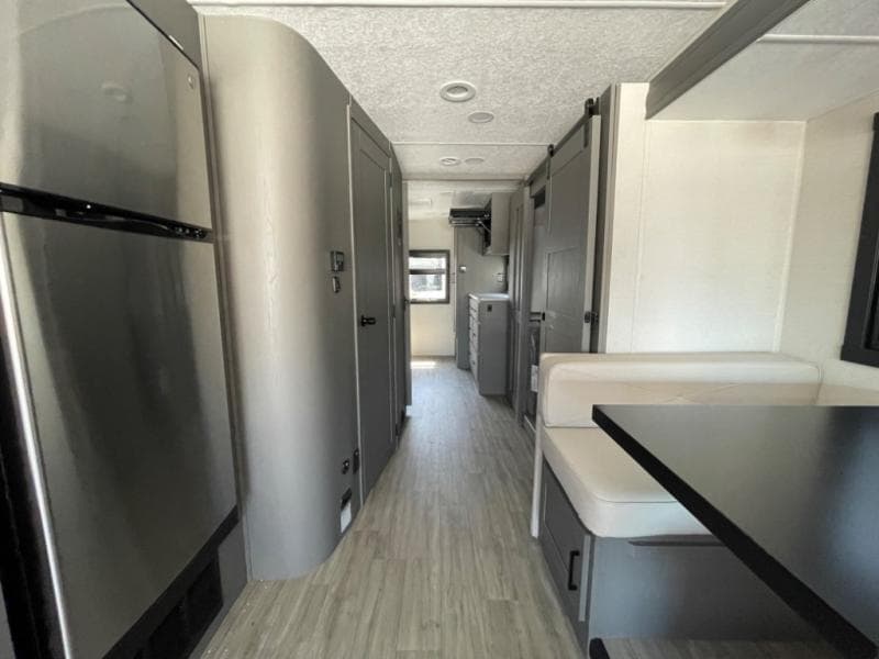 2024 Coachmen 2024 Coachmen Pursuit - thumbnail 15