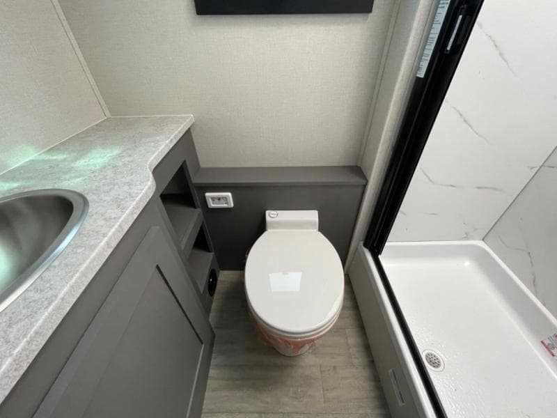 2024 Coachmen 2024 Coachmen Pursuit - thumbnail 43