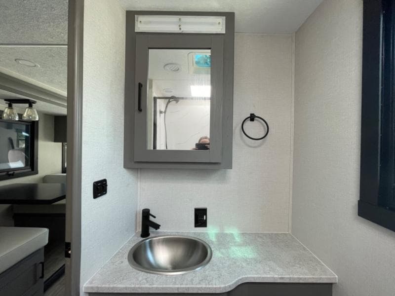 2024 Coachmen 2024 Coachmen Pursuit - thumbnail 44