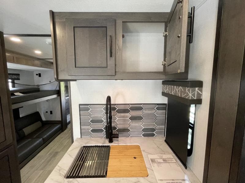 2024 Forest River 2024 Forest River FR3 - thumbnail 32